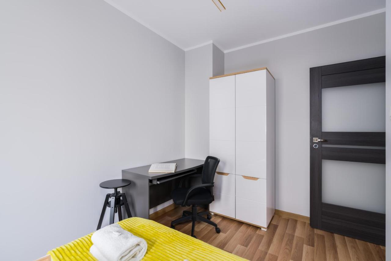 Apartment Rozana Poznan By Noclegi Renters Bagian luar foto