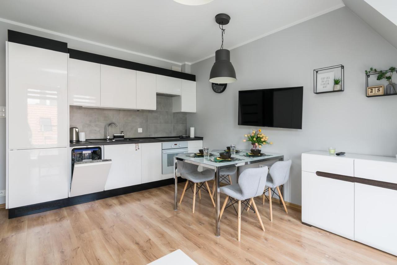 Apartment Rozana Poznan By Noclegi Renters Bagian luar foto