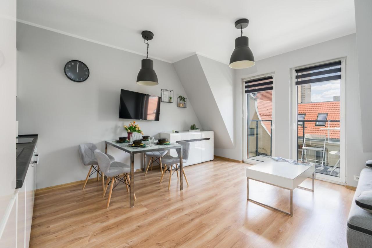 Apartment Rozana Poznan By Noclegi Renters Bagian luar foto