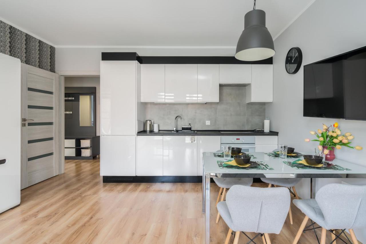 Apartment Rozana Poznan By Noclegi Renters Bagian luar foto